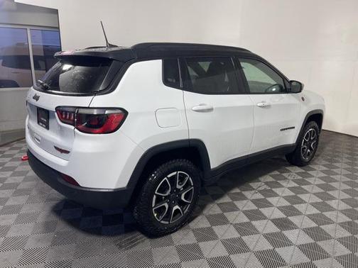 2026 Jeep Compass Trailhawk