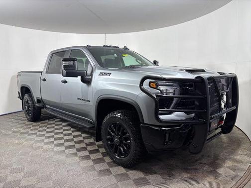 Sterling Gray Metallic 2026 Chevrolet Silverado 3500 LT