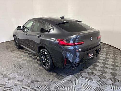 2022 BMW X4 M40i