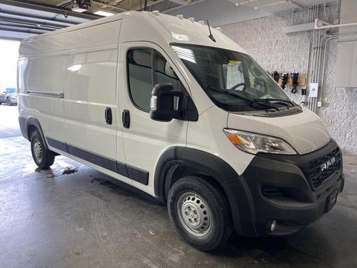 2025 RAM ProMaster 2500 Tradesman