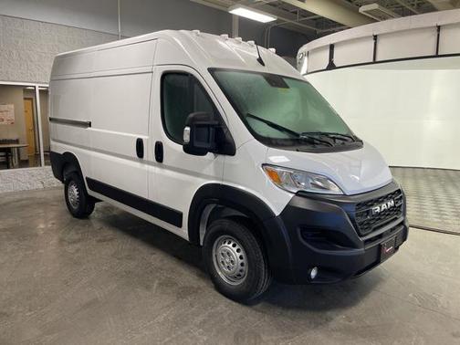 2025 RAM ProMaster 2500 Tradesman
