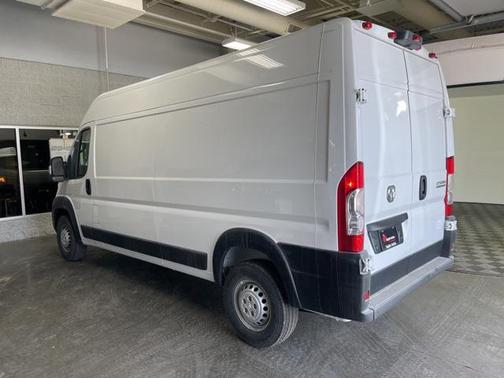 2025 RAM ProMaster 2500 Tradesman
