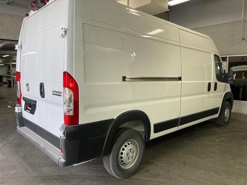2025 RAM ProMaster 2500 Tradesman