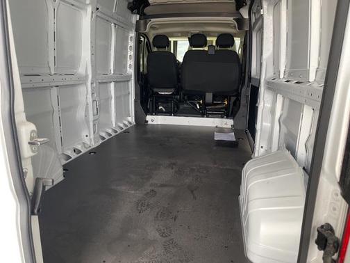2025 RAM ProMaster 2500 Tradesman