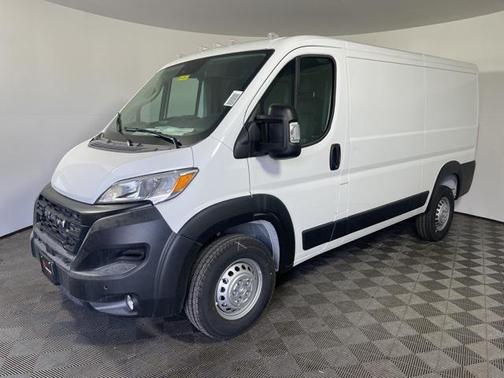 2025 RAM ProMaster 1500 Low Roof