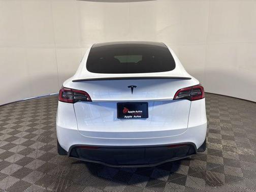 Pearl White Multi-Coat 2023 Tesla Model Y Long Range Dual Motor All-Wheel Drive