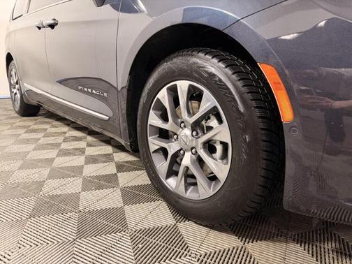 2021 Chrysler Pacifica L