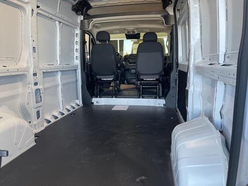 2025 RAM ProMaster 2500 Tradesman