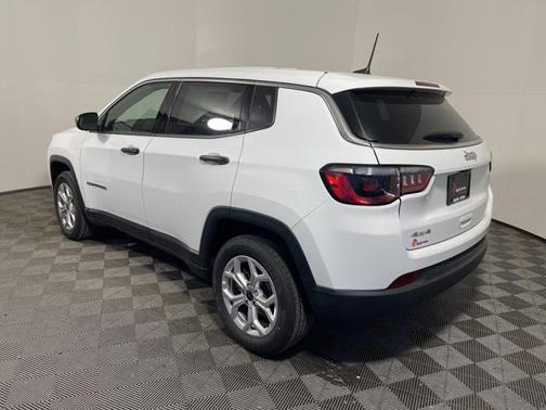 2025 Jeep Compass Sport