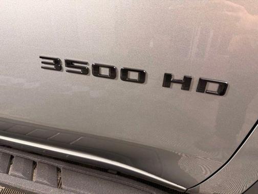 Sterling Gray Metallic 2026 Chevrolet Silverado 3500 LT