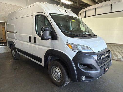 Bright White Clearcoat 2026 RAM ProMaster 2500 Tradesman