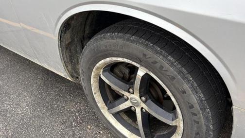 2010 Dodge Challenger SE