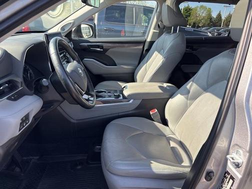 2021 Toyota Highlander Limited
