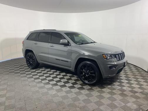 2021 Jeep Grand Cherokee Laredo