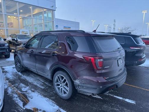 2018 Ford Explorer Sport