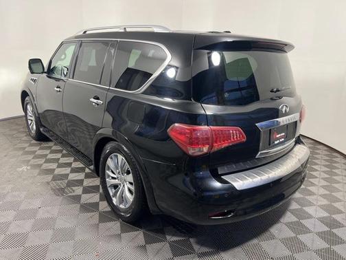 2015 INFINITI QX80 Base