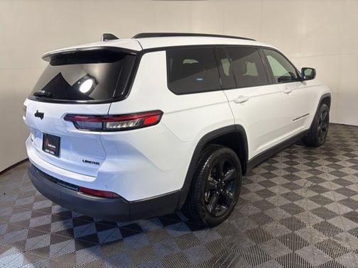 Bright White Clearcoat 2025 Jeep Grand Cherokee L Limited