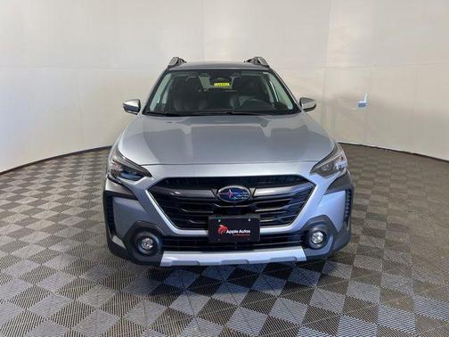 Ice Silver Metallic 2023 Subaru Outback Touring