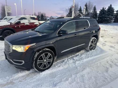 2019 GMC Acadia Denali