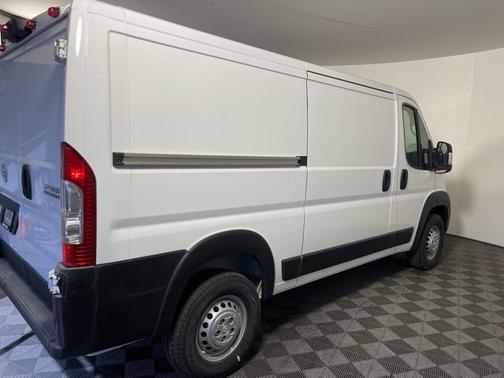 2025 RAM ProMaster 2500 Tradesman