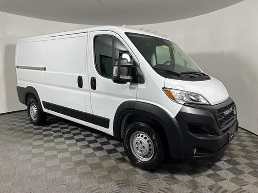 2025 RAM ProMaster 2500 Tradesman