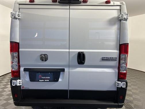 2025 RAM ProMaster 2500 Tradesman