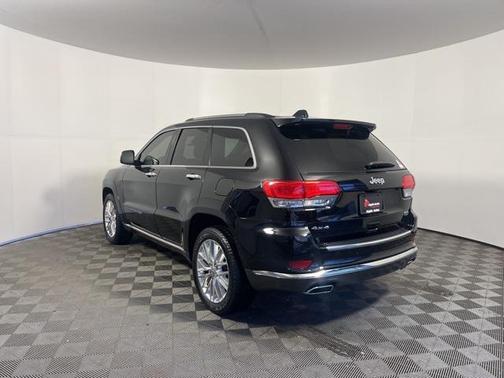 2017 Jeep Grand Cherokee Summit