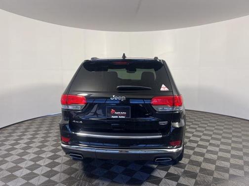 2017 Jeep Grand Cherokee Summit