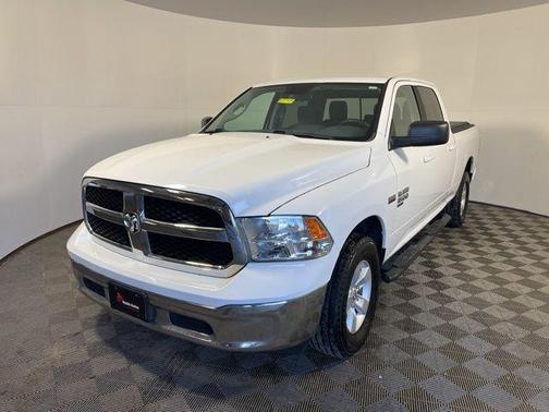 2019 RAM 1500 SLT