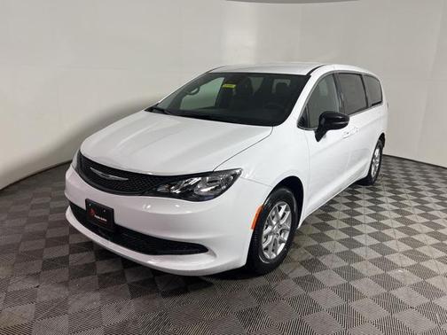 2026 Chrysler Voyager LX