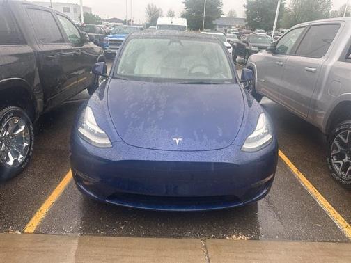 2023 Tesla Model Y Long Range Dual Motor All-Wheel Drive