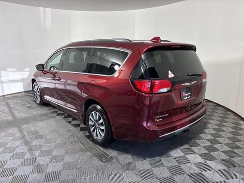 2020 Chrysler Pacifica Touring-L Plus