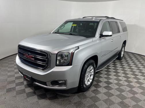 2017 GMC Yukon XL SLT