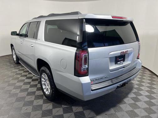 2017 GMC Yukon XL SLT