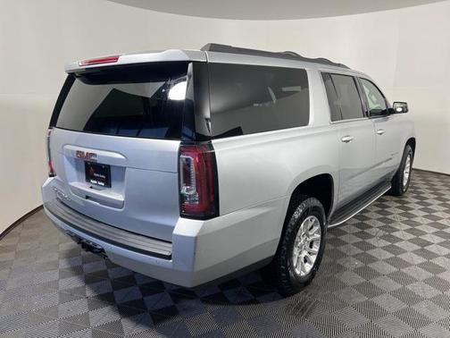 2017 GMC Yukon XL SLT