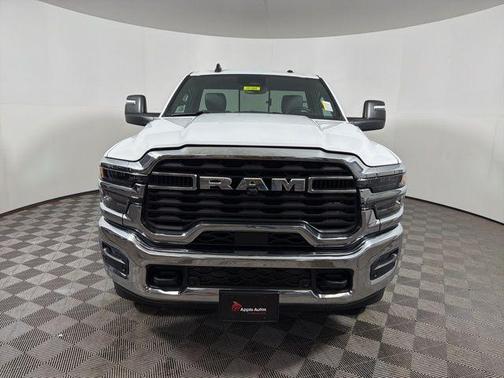 2026 RAM 3500 Tradesman Regular Cab 4x4 8' Box