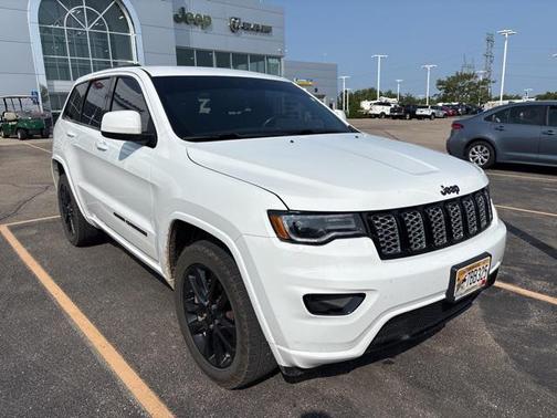 2021 Jeep Grand Cherokee Laredo