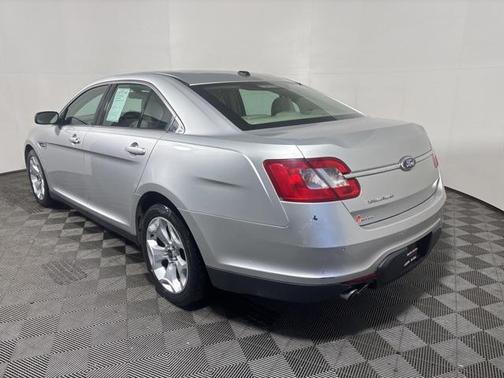 2010 Ford Taurus SEL