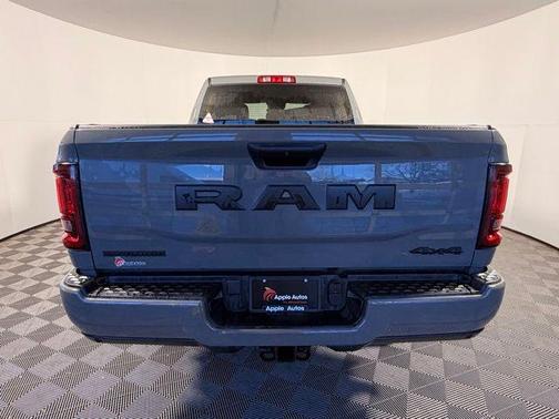 2026 RAM 2500 Big Horn Crew Cab 4x4 6'4' Box