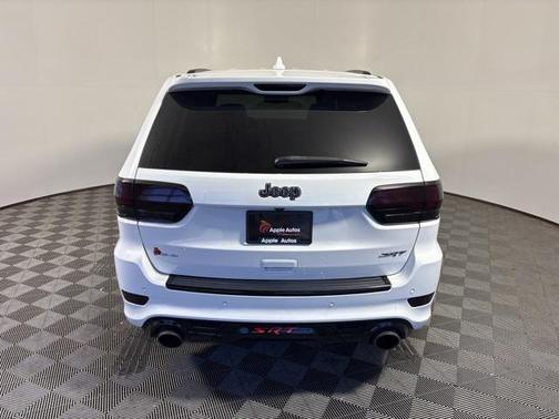 2016 Jeep Grand Cherokee SRT