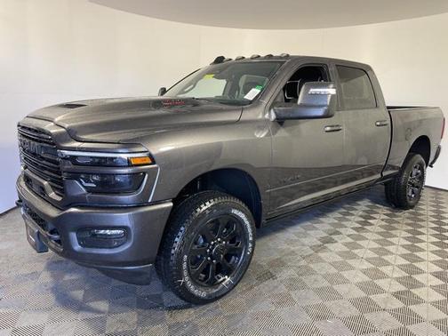 2025 RAM 2500 Laramie Crew Cab 4x4 6'4' Box