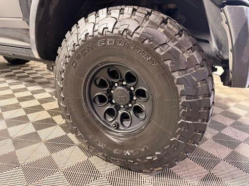 Brilliant Black Crystal Pearlcoat 2018 RAM 2500 Lone Star Crew Cab 4x4 6'4' Box