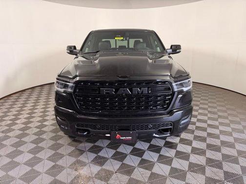 Diamond Black Crystal Pearl-Coat Exterior Paint 2026 RAM 1500 Limited