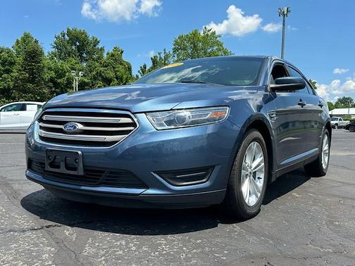 2019 Ford Taurus SEL