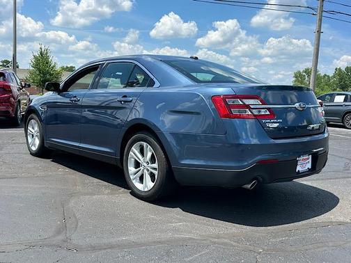 2019 Ford Taurus SEL