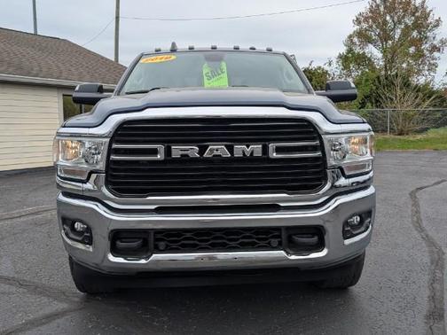 2019 RAM 2500 Big Horn Crew Cab 4x4 6'4' Box