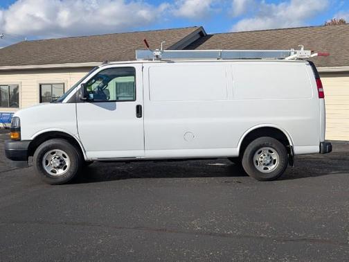 2021 Chevrolet Express 2500 RWD 2500 Regular Wheelbase WT