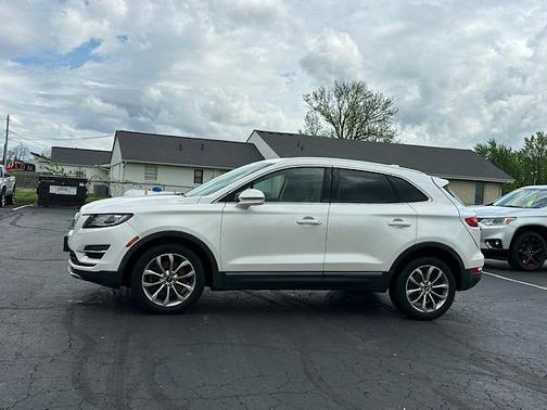 2019 Lincoln MKC Select