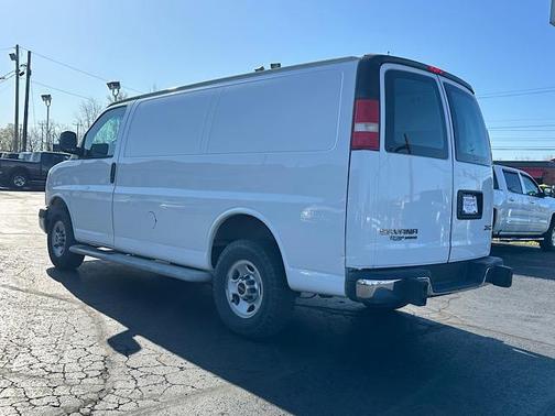 2015 GMC Savana 2500 Work Van