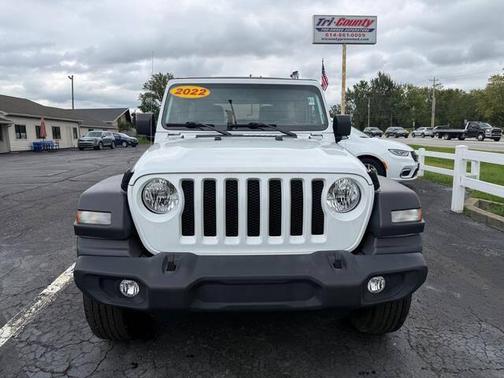 Bright White Clearcoat 2022 Jeep Wrangler Unlimited Sport